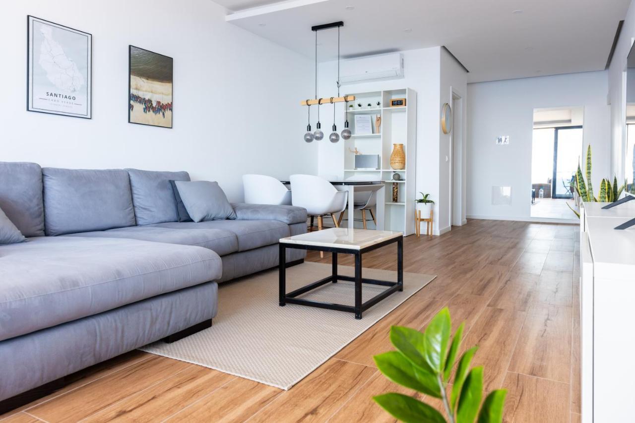 3 Bdr Aprt, Stunning Seaview, Rooftop Pool - Lcgr Praia Exteriör bild