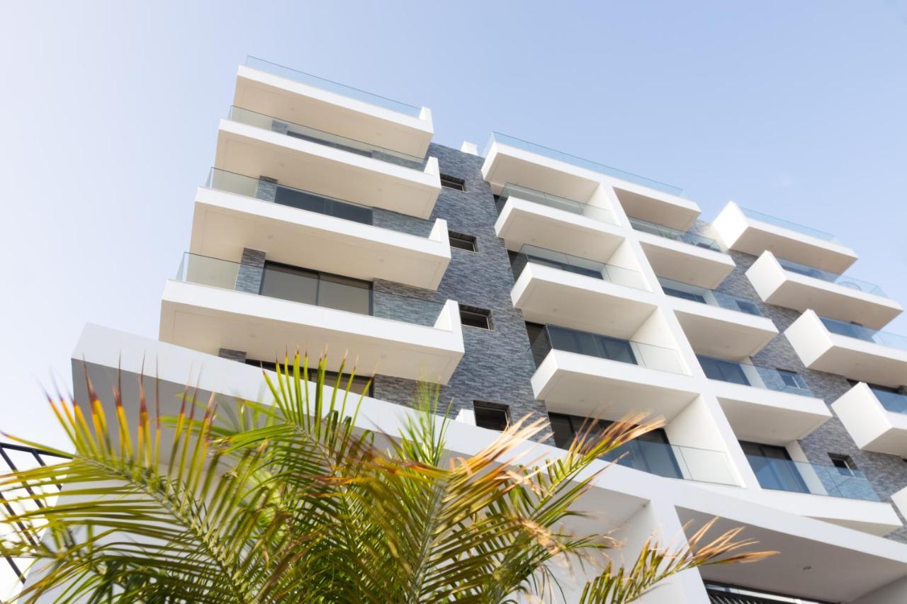 3 Bdr Aprt, Stunning Seaview, Rooftop Pool - Lcgr Praia Exteriör bild